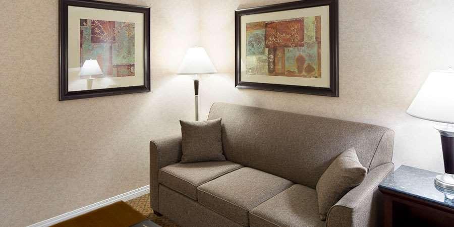 Prestige Aberdeen Lodge カムループス 部屋 写真