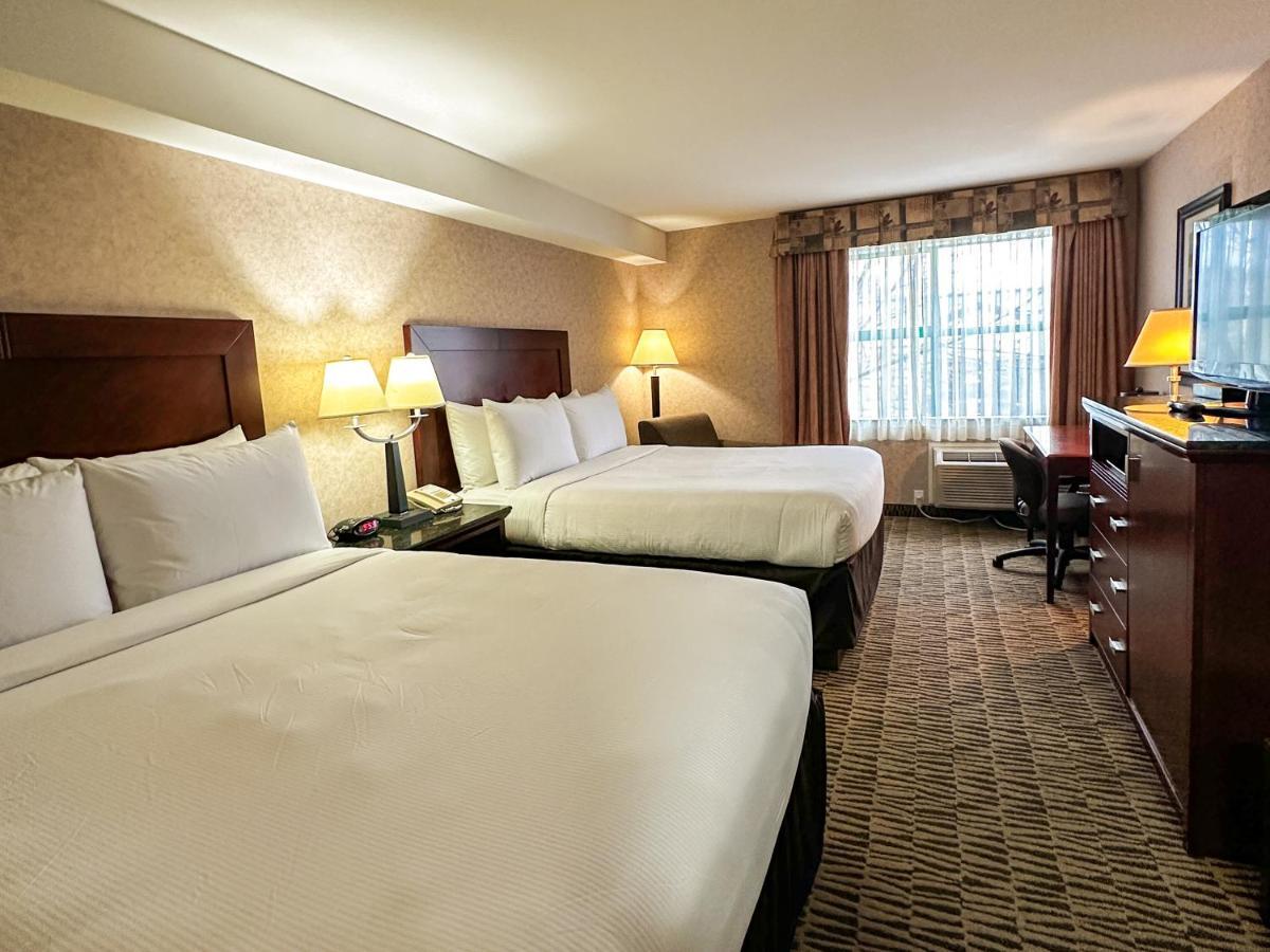 Prestige Aberdeen Lodge カムループス エクステリア 写真