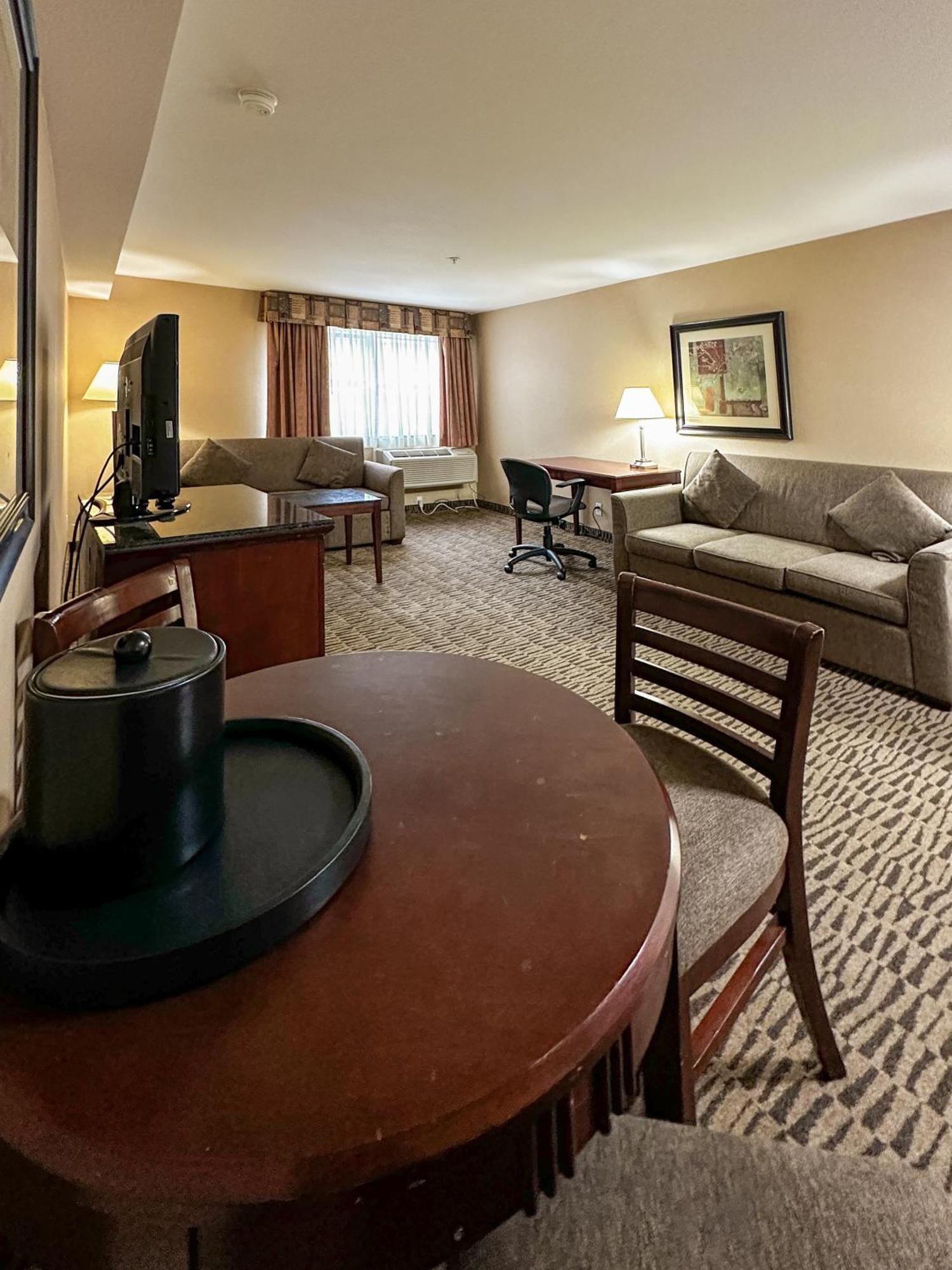 Prestige Aberdeen Lodge カムループス エクステリア 写真